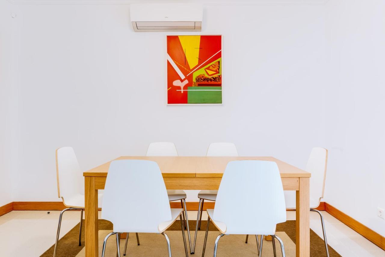 Al- Apartamentos Novos Vista Mar クアルテイラ エクステリア 写真