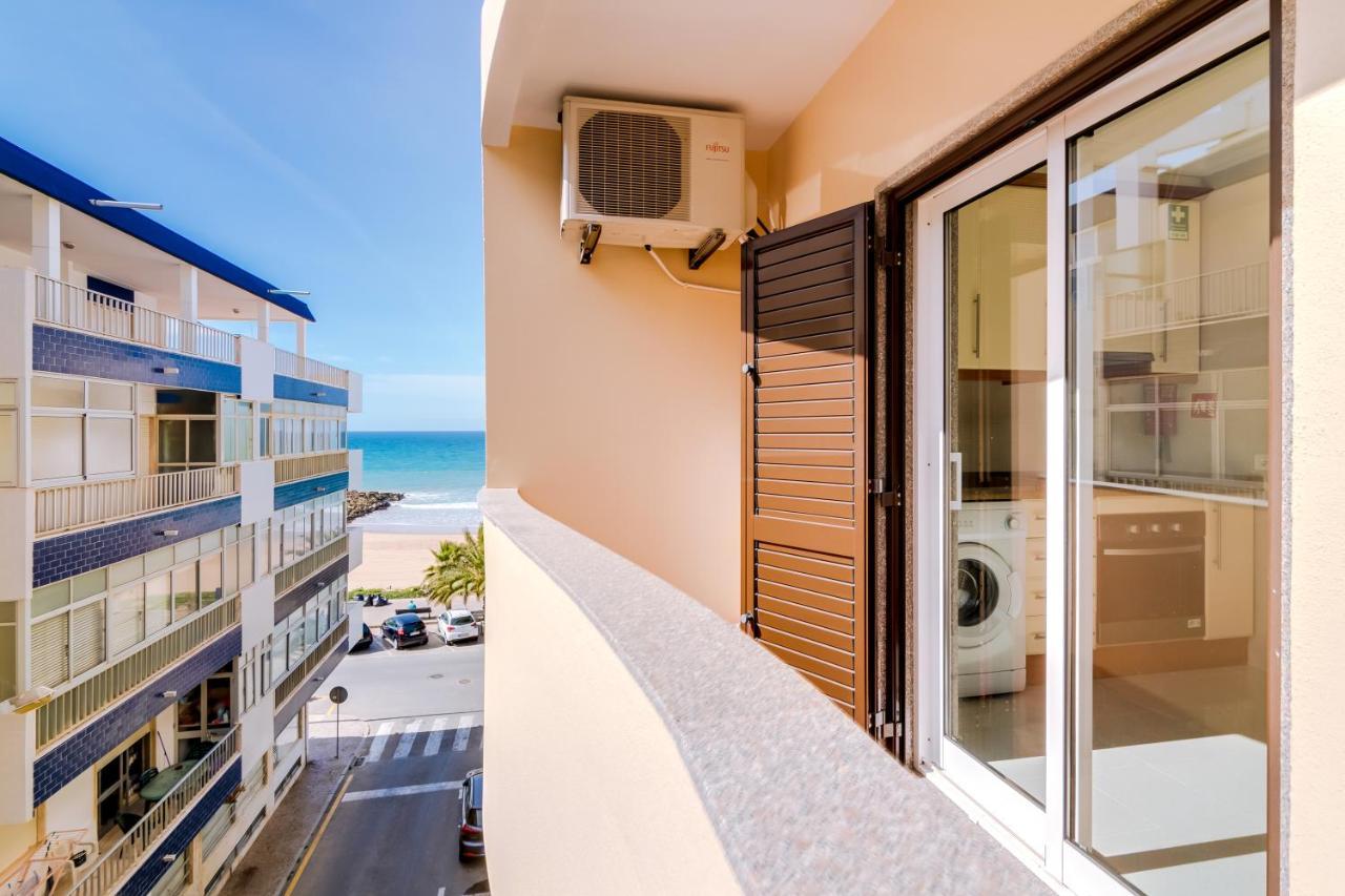 Al- Apartamentos Novos Vista Mar クアルテイラ エクステリア 写真