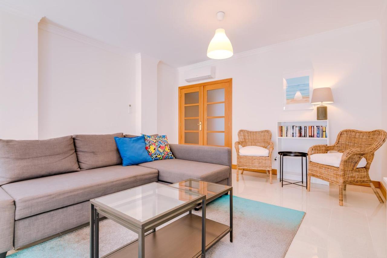 Al- Apartamentos Novos Vista Mar クアルテイラ エクステリア 写真