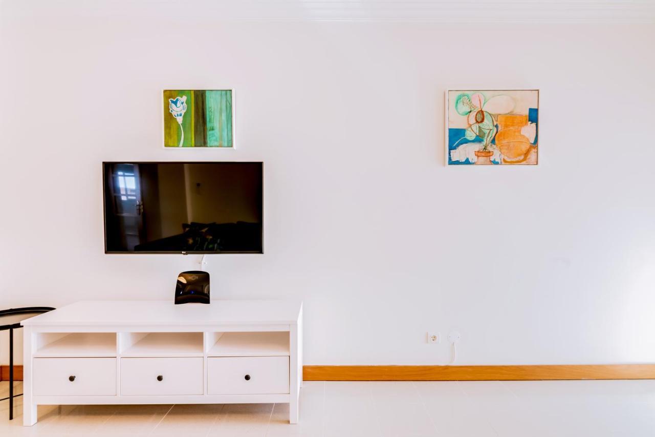 Al- Apartamentos Novos Vista Mar クアルテイラ エクステリア 写真
